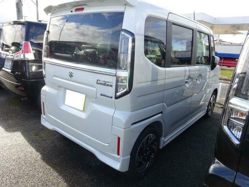 SPACIA CUSTOM