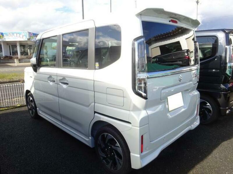 SPACIA CUSTOM