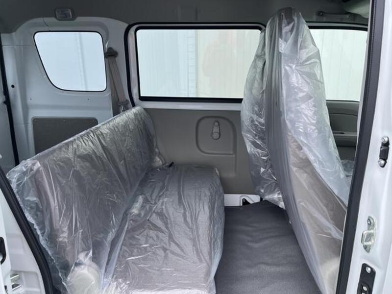 MINICAB VAN