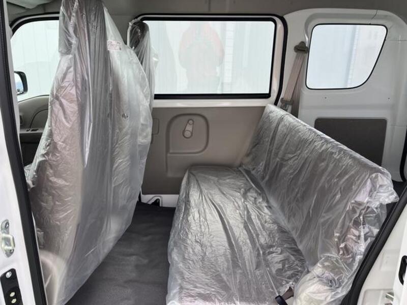 MINICAB VAN