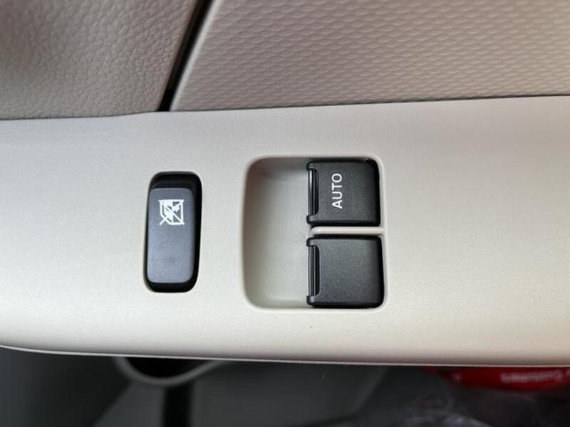 MINICAB VAN
