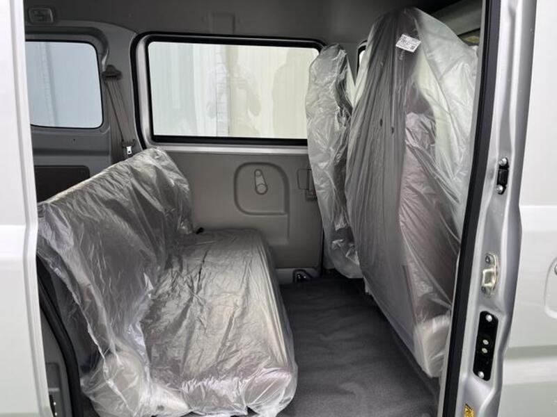 MINICAB VAN
