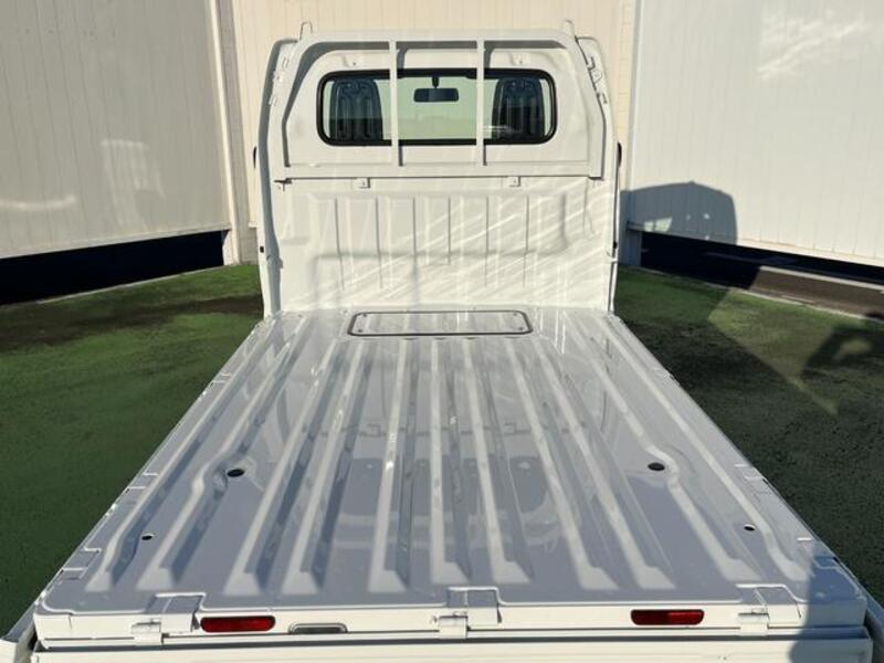 MINICAB TRUCK
