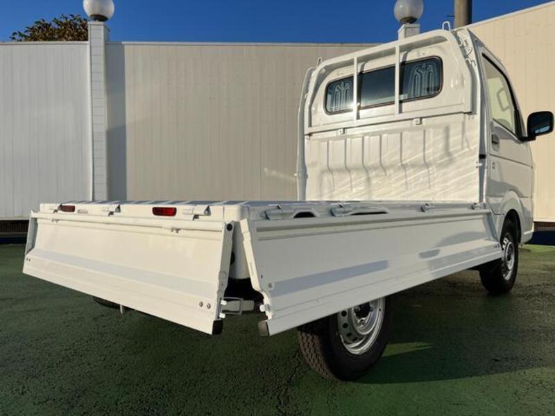 MINICAB TRUCK