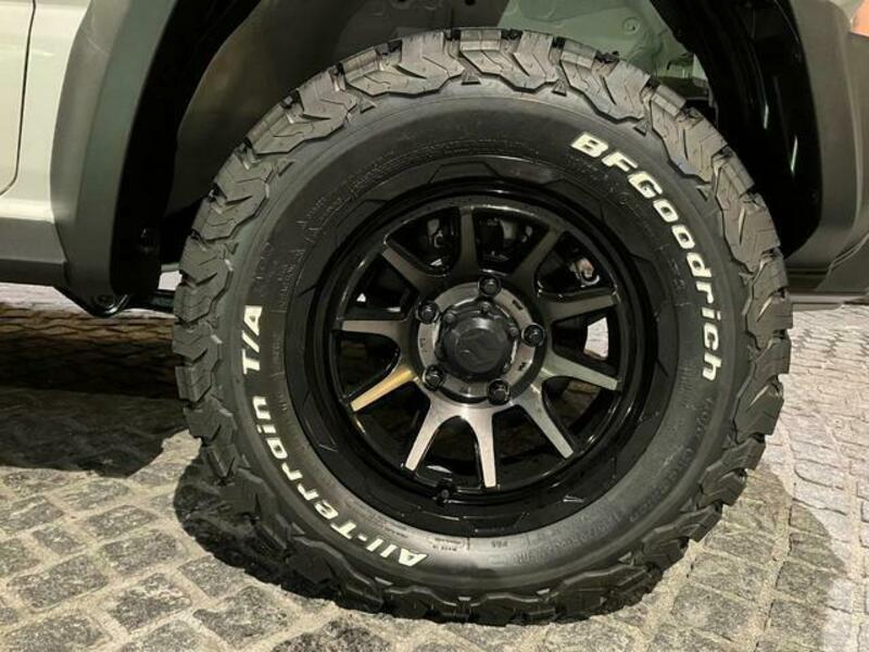 JIMNY SIERRA
