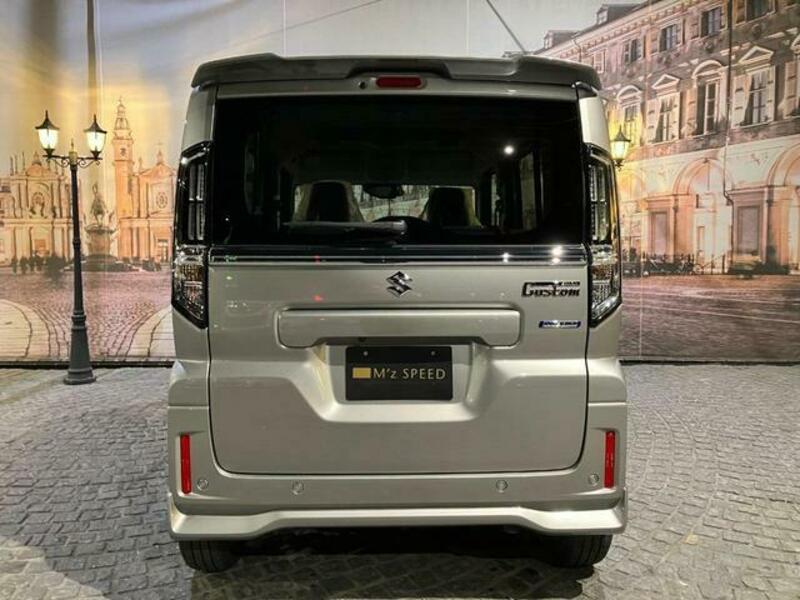 SPACIA CUSTOM