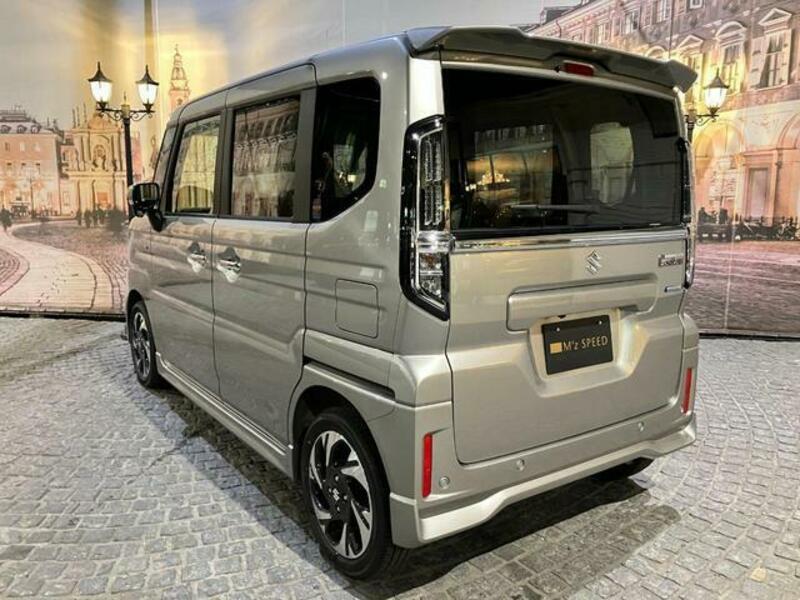 SPACIA CUSTOM