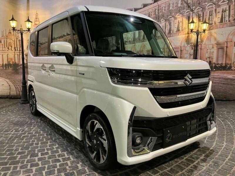 SPACIA CUSTOM