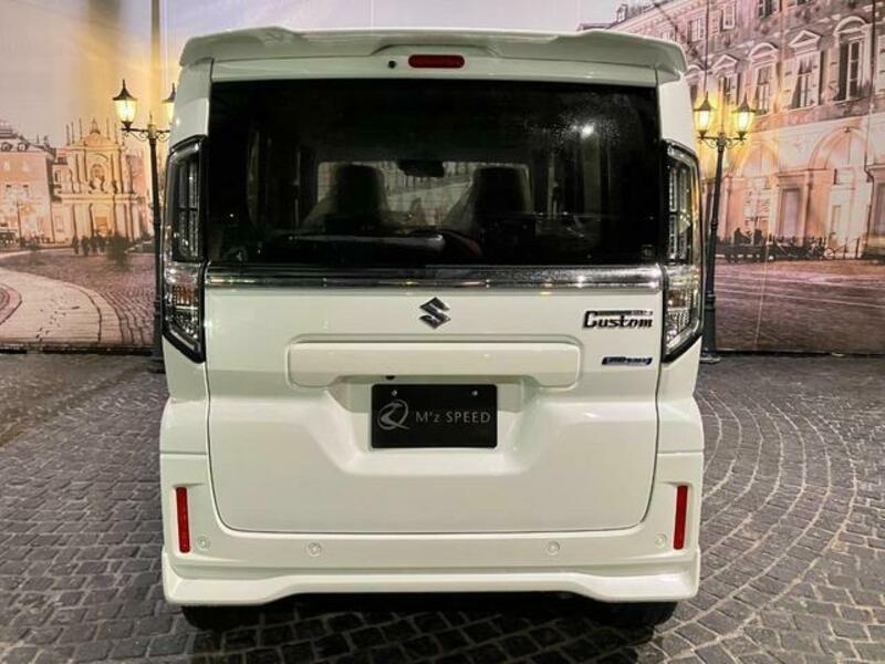 SPACIA CUSTOM