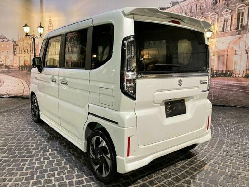 SPACIA CUSTOM
