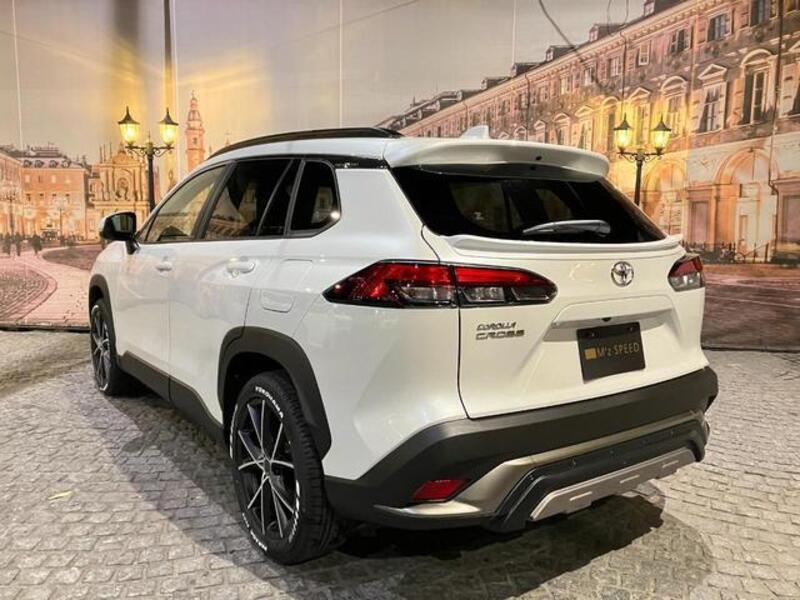 COROLLA CROSS