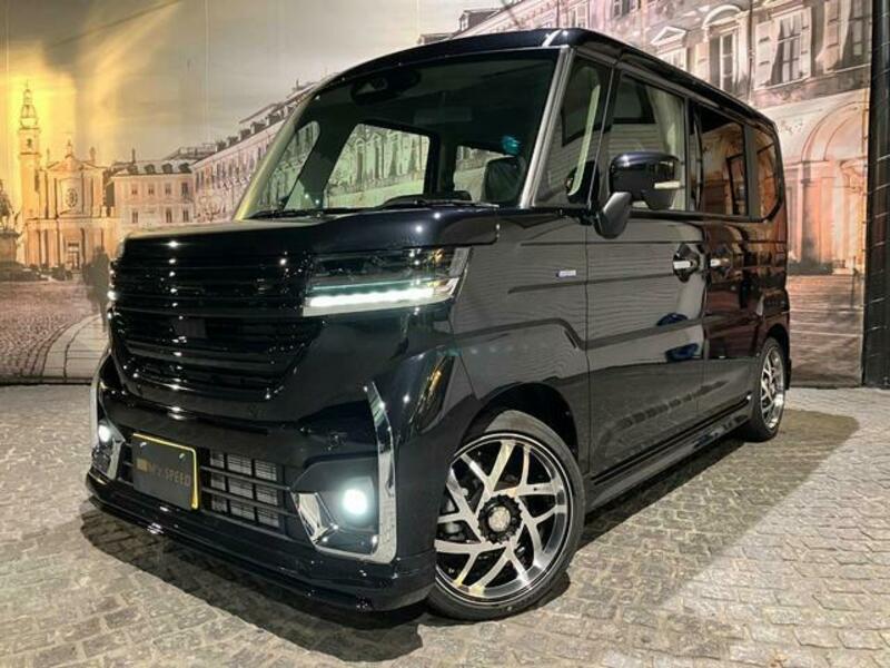 SPACIA CUSTOM