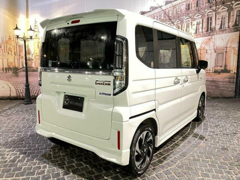 SPACIA CUSTOM