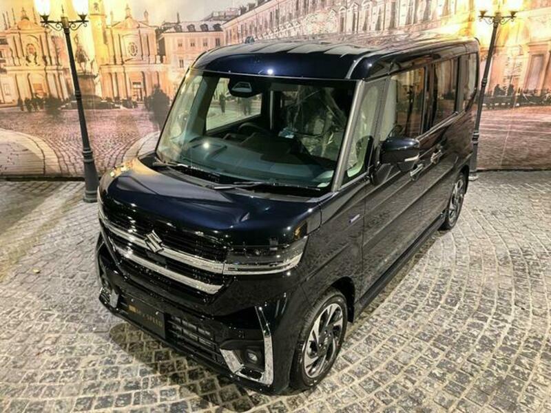 SPACIA CUSTOM