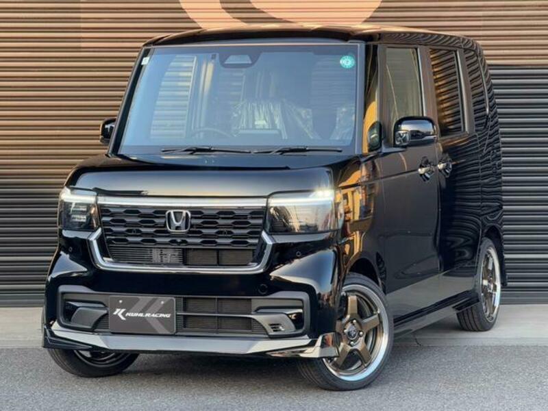 HONDA N BOX CUSTOM