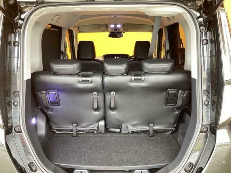 ROOMY