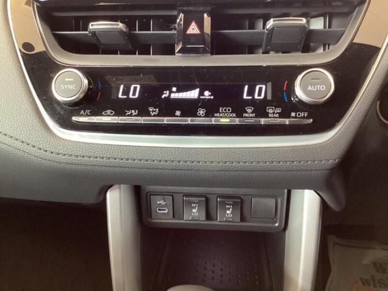 COROLLA CROSS