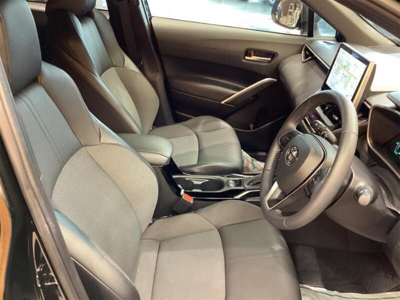 COROLLA CROSS