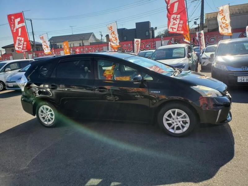 PRIUS ALPHA