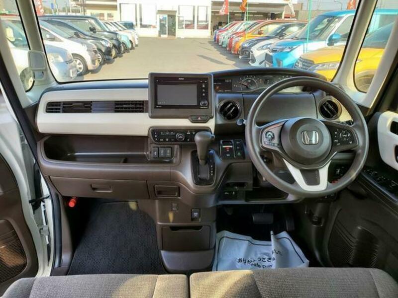 N BOX