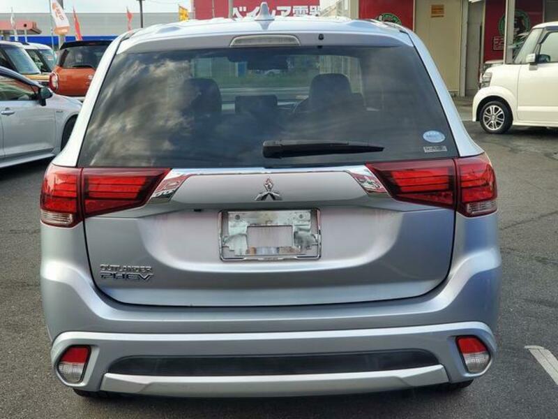 OUTLANDER PHEV