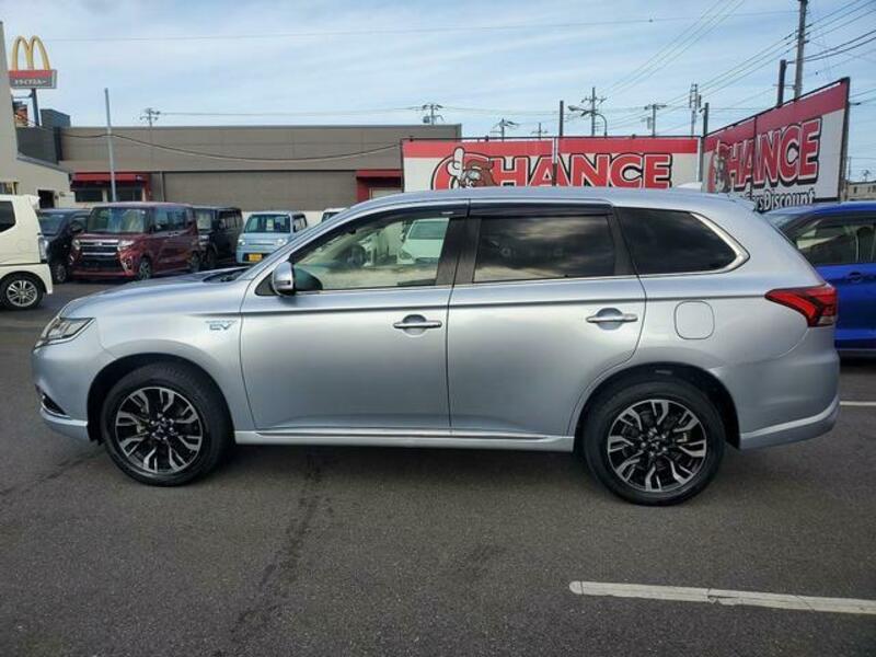 OUTLANDER PHEV