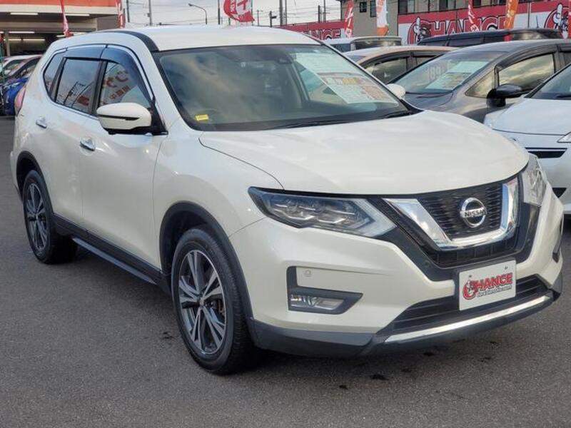 X-TRAIL