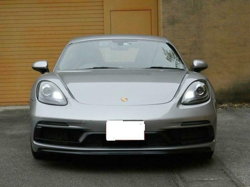 718 CAYMAN