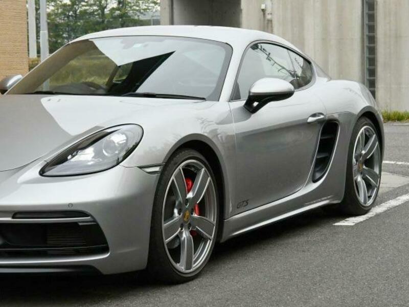 718 CAYMAN