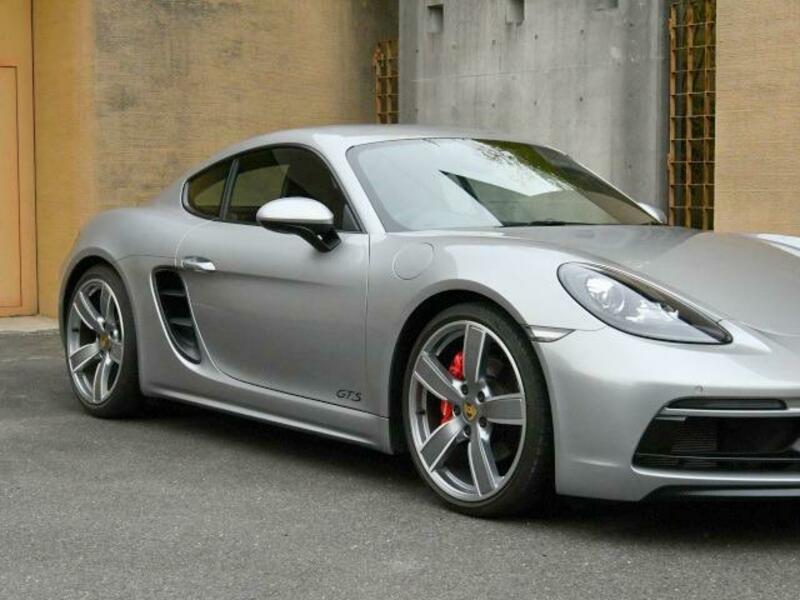 718 CAYMAN
