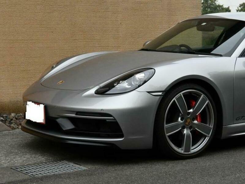 718 CAYMAN