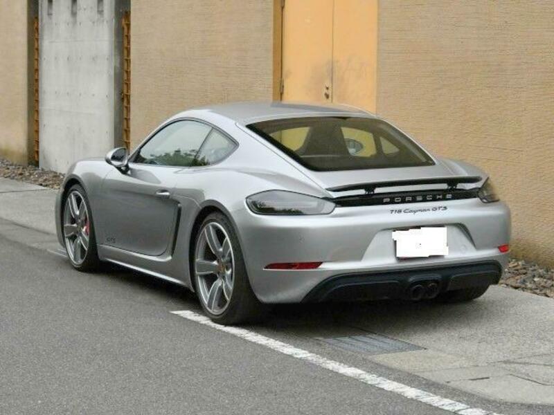 718 CAYMAN