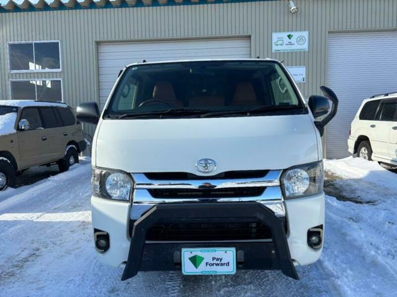 HIACE VAN
