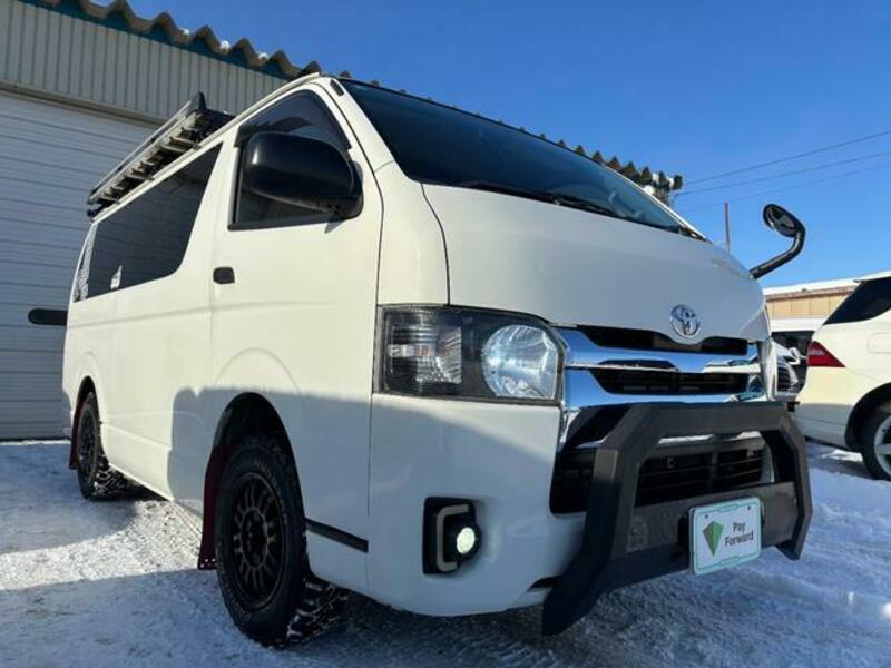 HIACE VAN