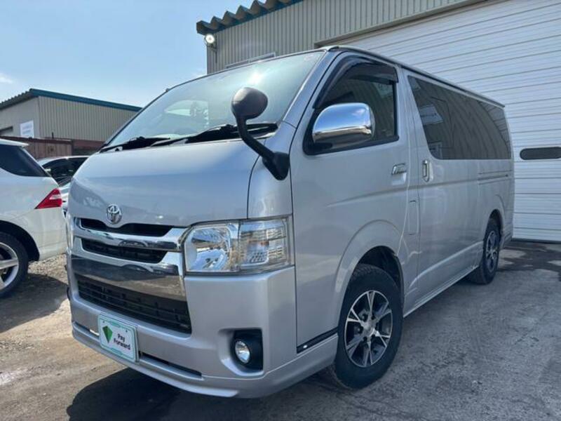 HIACE VAN