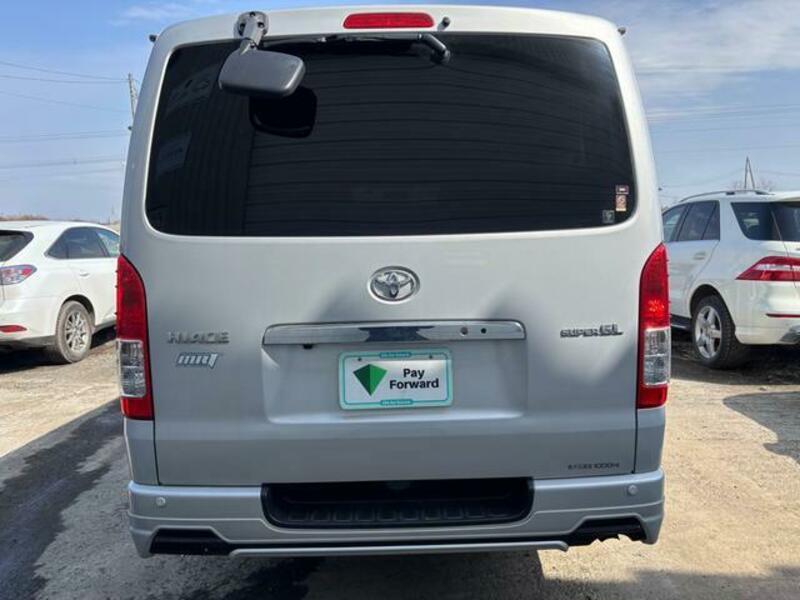 HIACE VAN