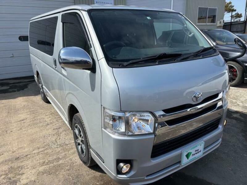 HIACE VAN
