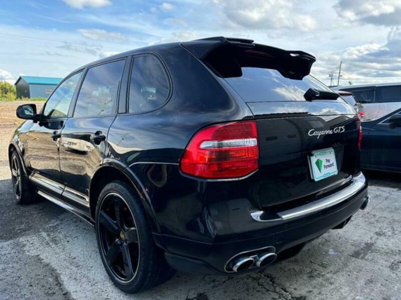 CAYENNE