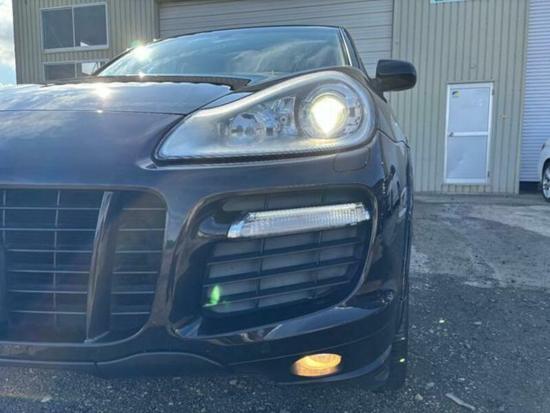 CAYENNE