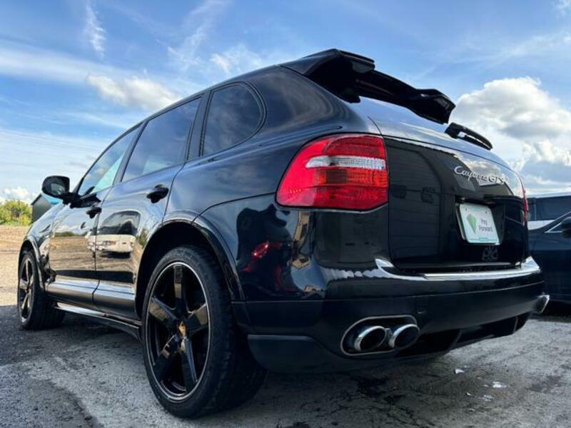 CAYENNE