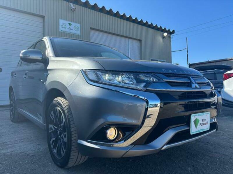 OUTLANDER PHEV