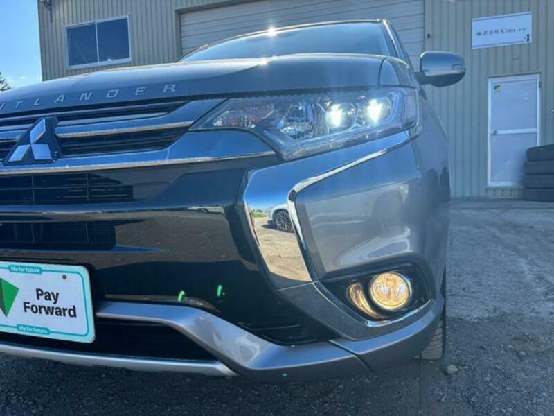 OUTLANDER PHEV