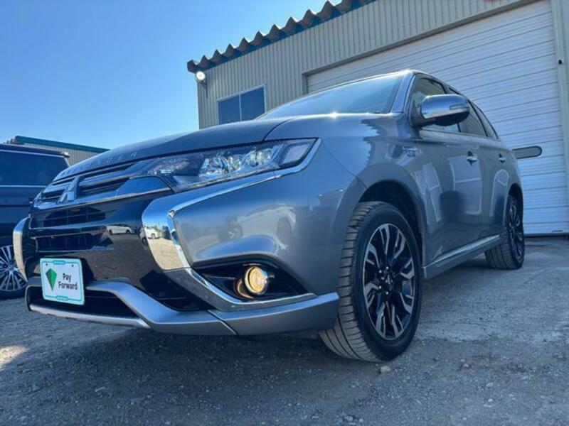 OUTLANDER PHEV