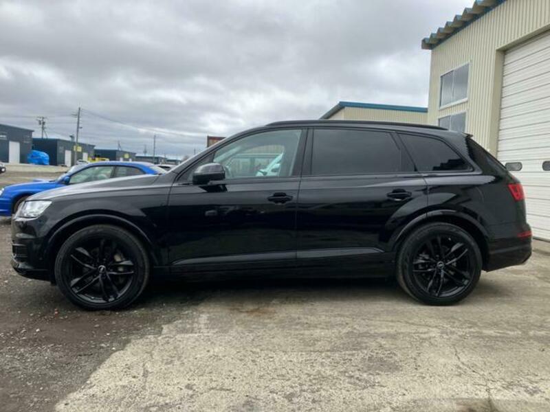 Q7