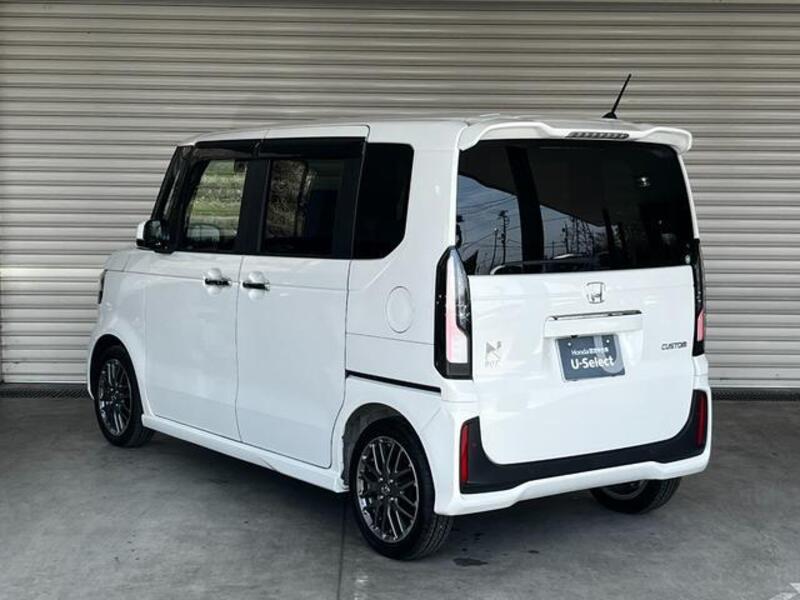 N BOX CUSTOM