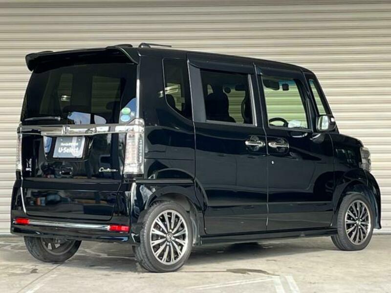 N BOX CUSTOM