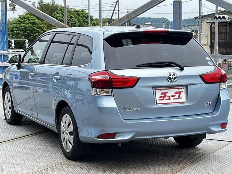 COROLLA FIELDER