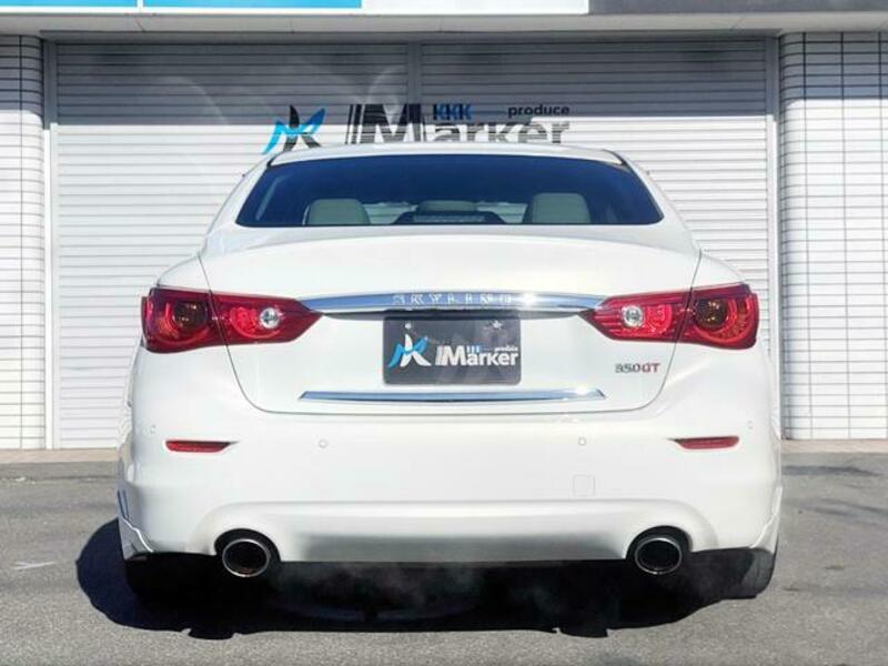 SKYLINE