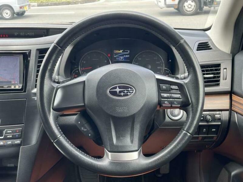 LEGACY OUTBACK