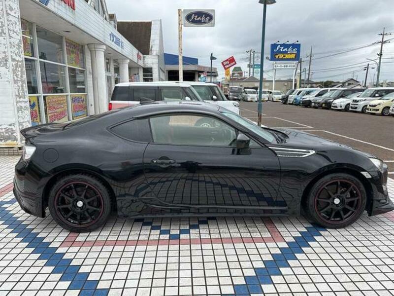 86